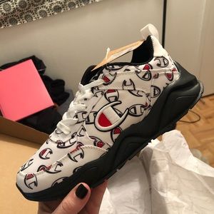 Adidas brand new size 5.5 youth running shoes